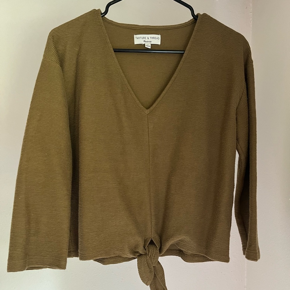Madewell Texture & Thread tie front top in asparagus